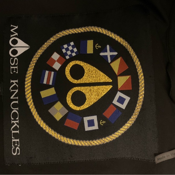 Moose Knuckles Fullcrest Jacket - Picture 4 of 4